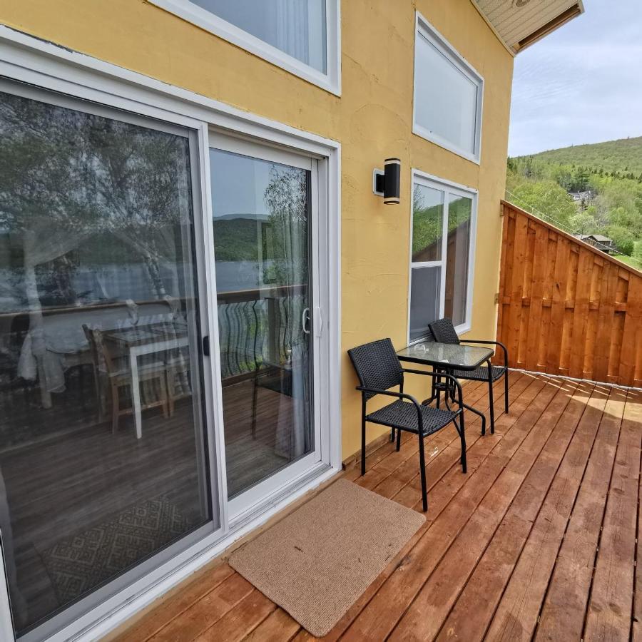 Knotty Pine Ocean Front Suite - Adults Only Ingonish Exterior photo